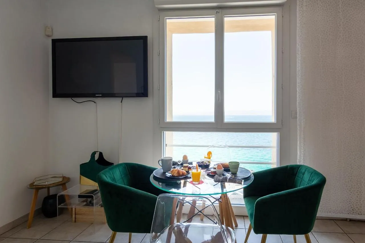 Grand Large Sur La Corniche Marseille Par Conciergerie By Sam Apartment 0*,  France